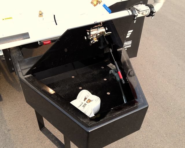 New 2027 Ford F750 2WD Regular Cab Super Duty image 15