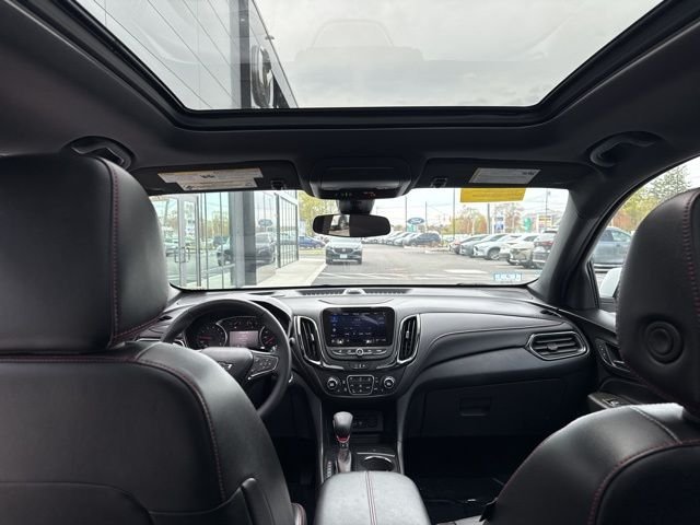 Used 2023 Chevrolet Equinox RS w/ RS Leather Package AWD/4WD image 13