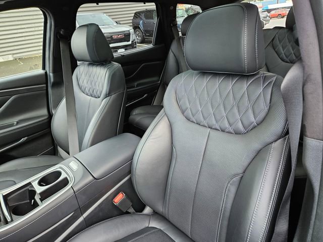 Used 2023 Hyundai Santa Fe Calligraphy image 16