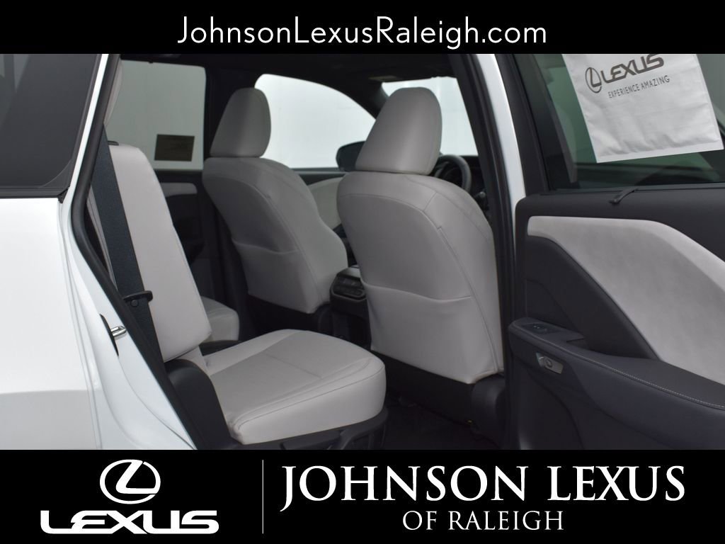 Certified 2025 Lexus TX 350 Premium image 10