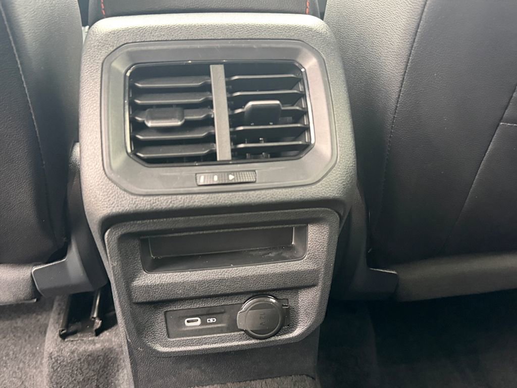 Used 2024 Volkswagen Tiguan Wolfsburg Edition image 18