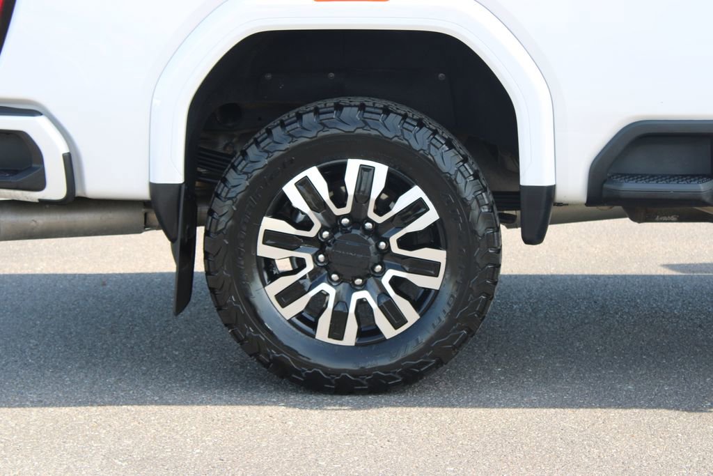 Used 2025 GMC Sierra 2500 Denali Ultimate image 13