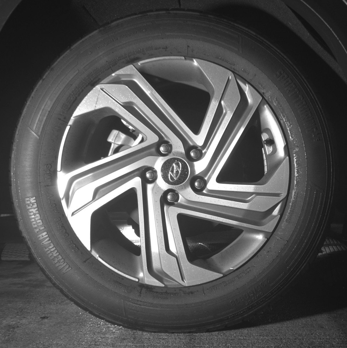 Used 2023 Hyundai Santa Fe SEL w/ Premium Package image 15