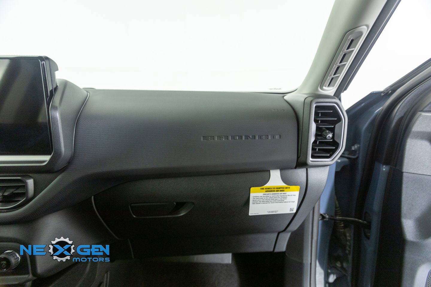 Used 2025 Ford Bronco Sport Big Bend w/ Convenience Package image 41