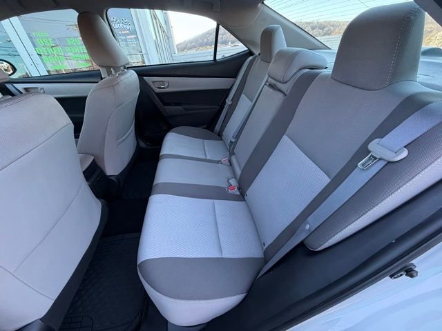 Used 2017 Toyota Corolla LE w/ Carpet Mat Package (TMS) image 32