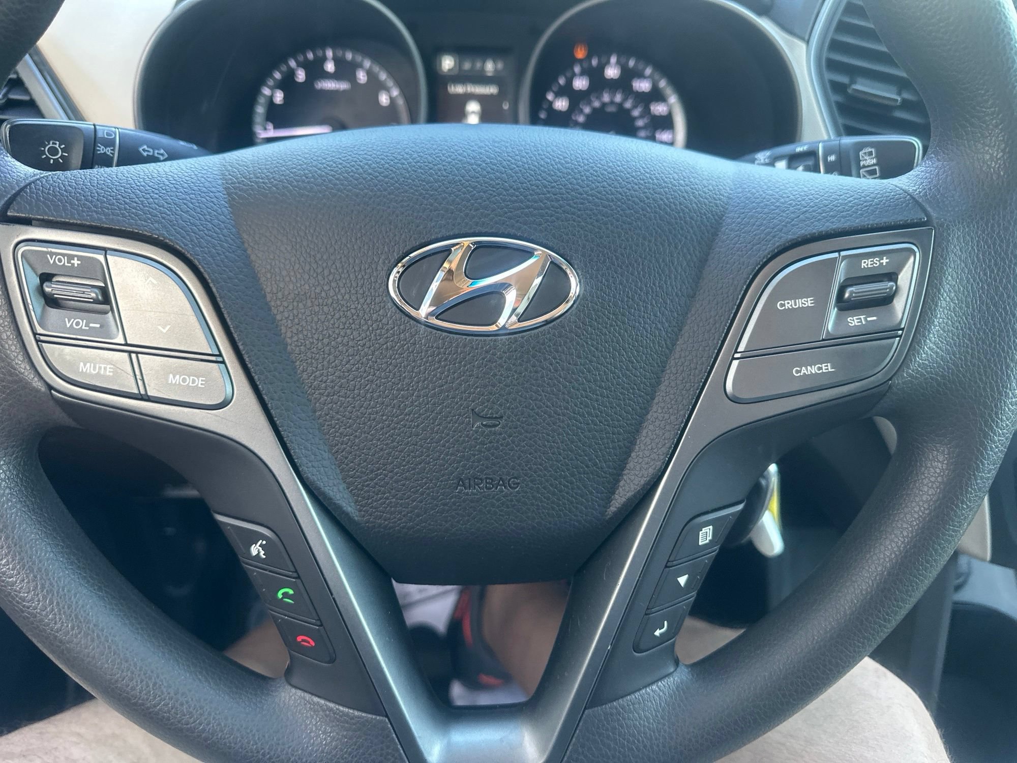 Used 2017 Hyundai Santa Fe Sport AWD/4WD image 20