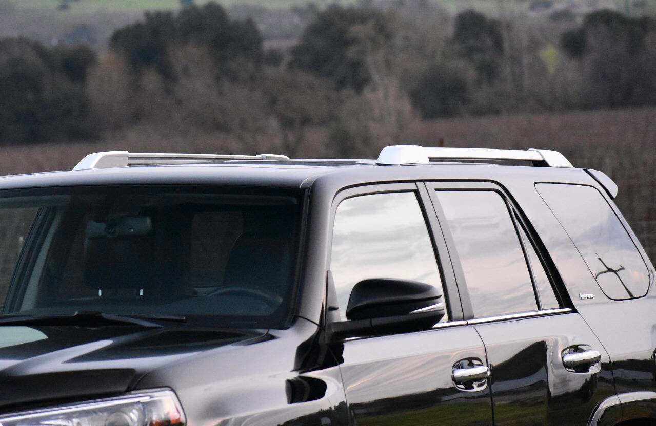 Used 2016 Toyota 4Runner Limited image 7