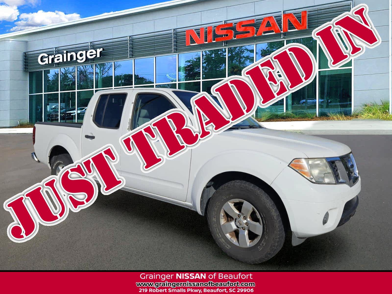 Used 2012 Nissan Frontier SV RWD image 1