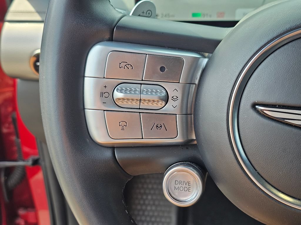 Certified 2023 Genesis GV60 Advanced AWD/4WD image 36