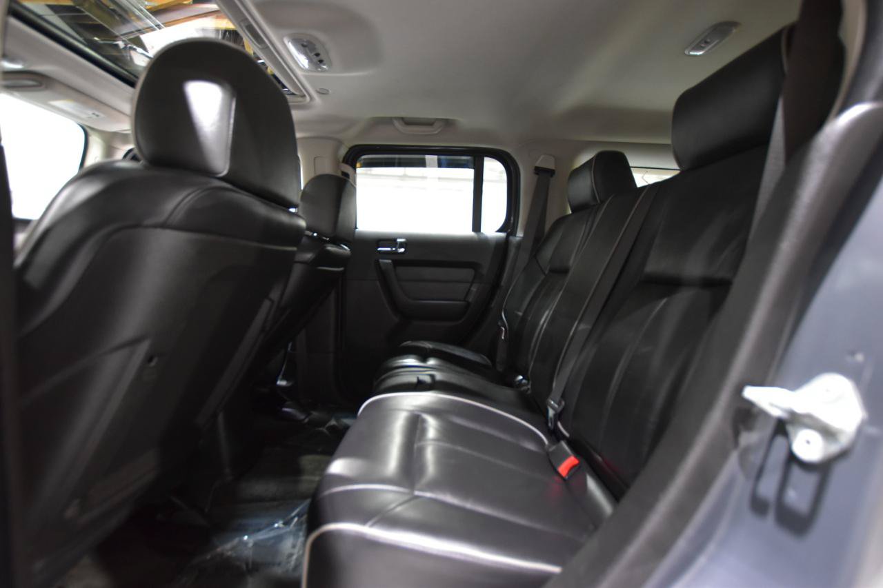 Used 2009 HUMMER H3 Luxury AWD/4WD image 27