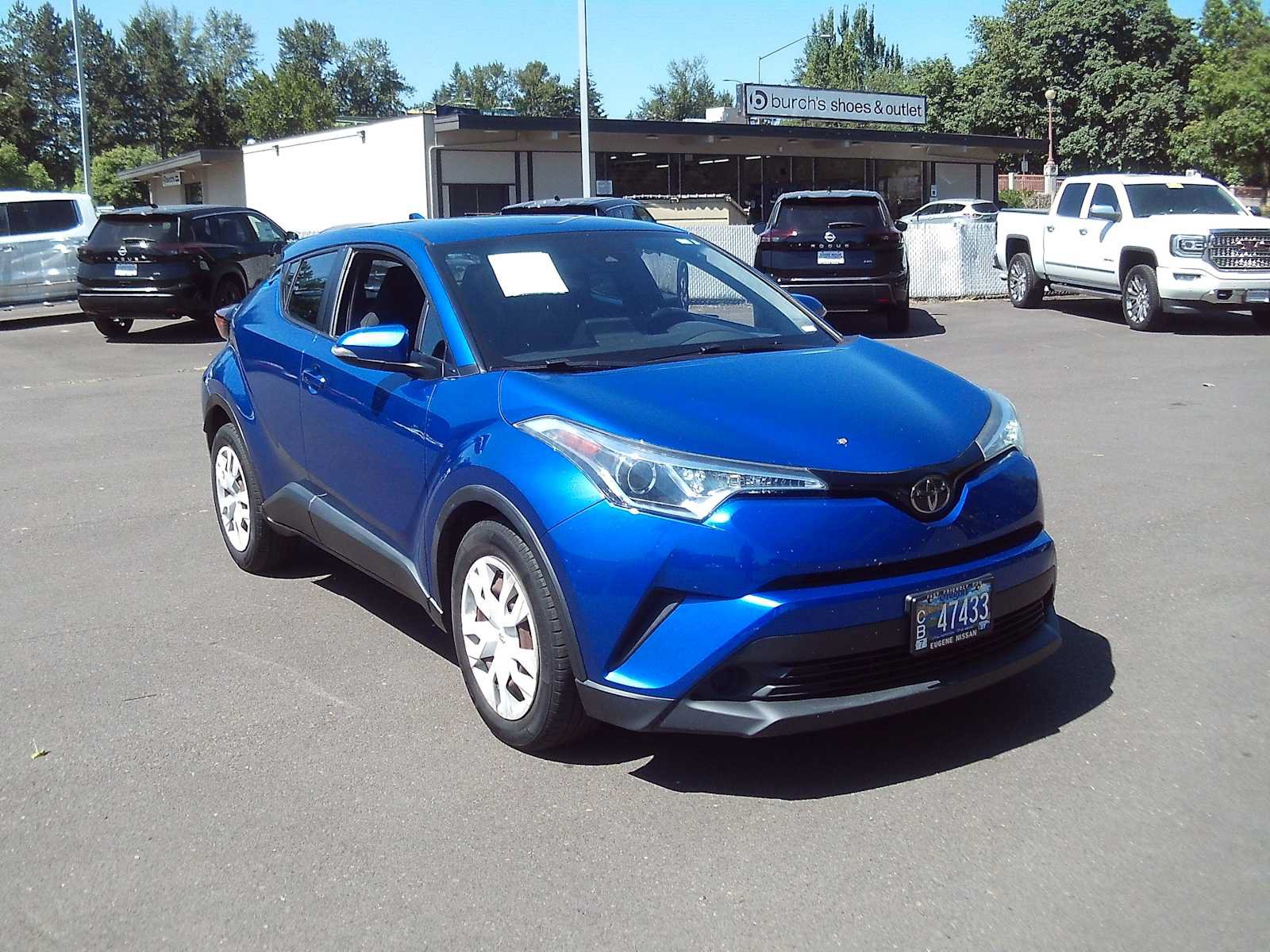 Used 2019 Toyota C-HR LE FWD image 7