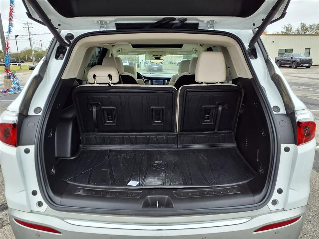 Used 2023 Buick Enclave Premium w/ Experience Buick Package image 27