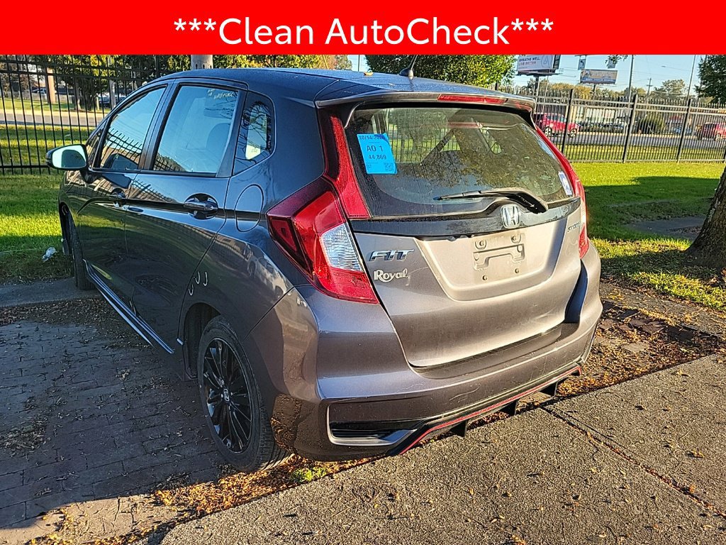 Used 2018 Honda Fit Sport image 4