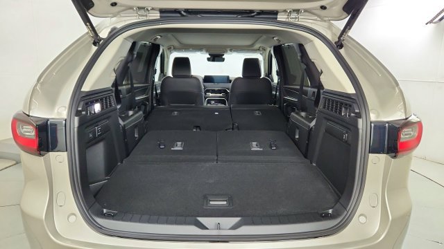 New 2026 MAZDA CX-90 Plug-In Hybrid w/Premium Sport AWD/4WD image 43