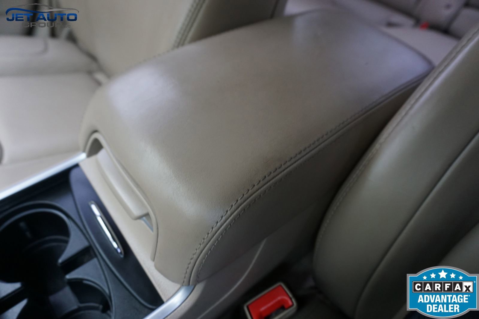 Used 2014 Chrysler 300 AWD w/ Driver Convenience Group image 36