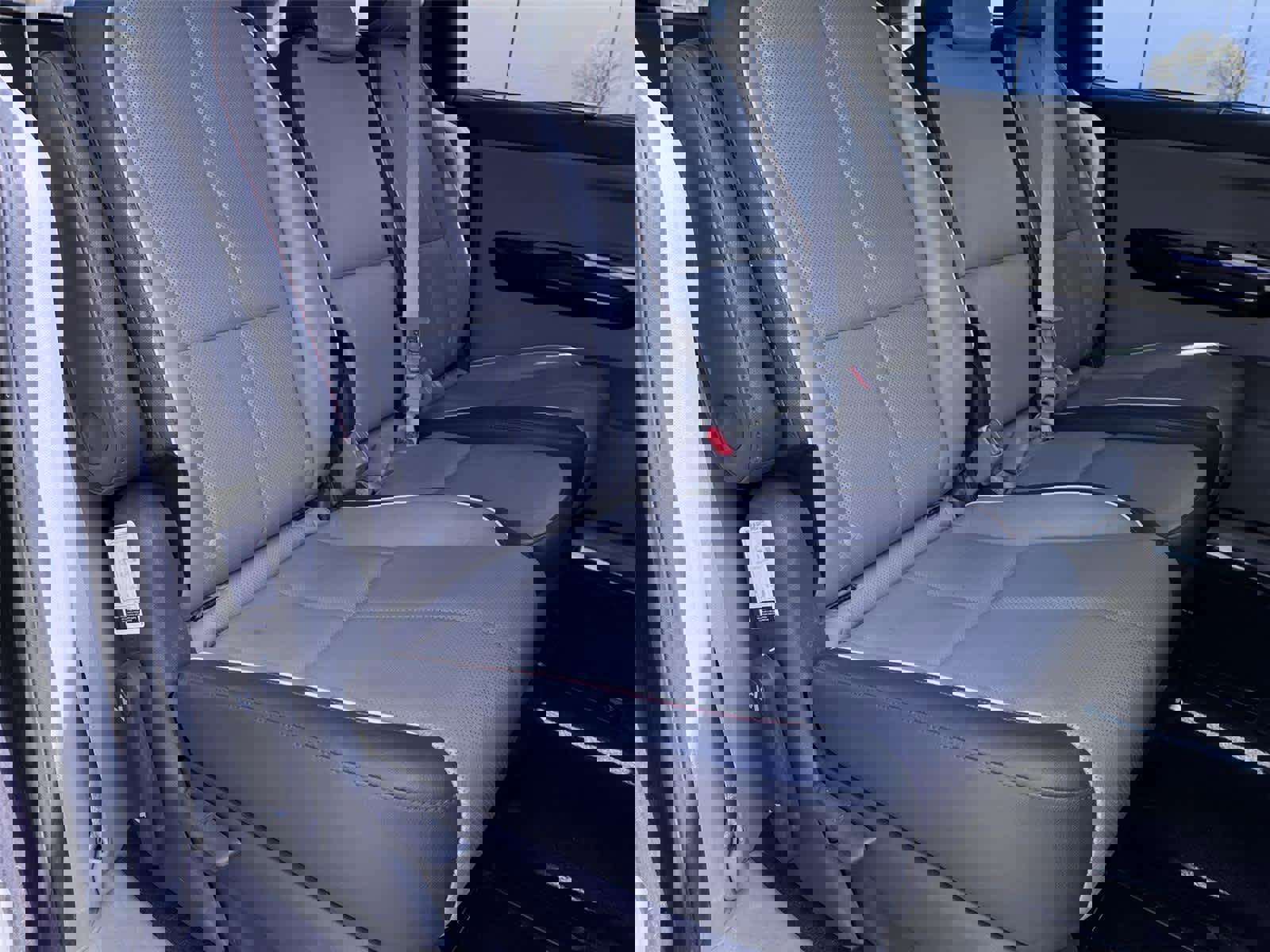 Used 2016 Kia Sedona EX image 19