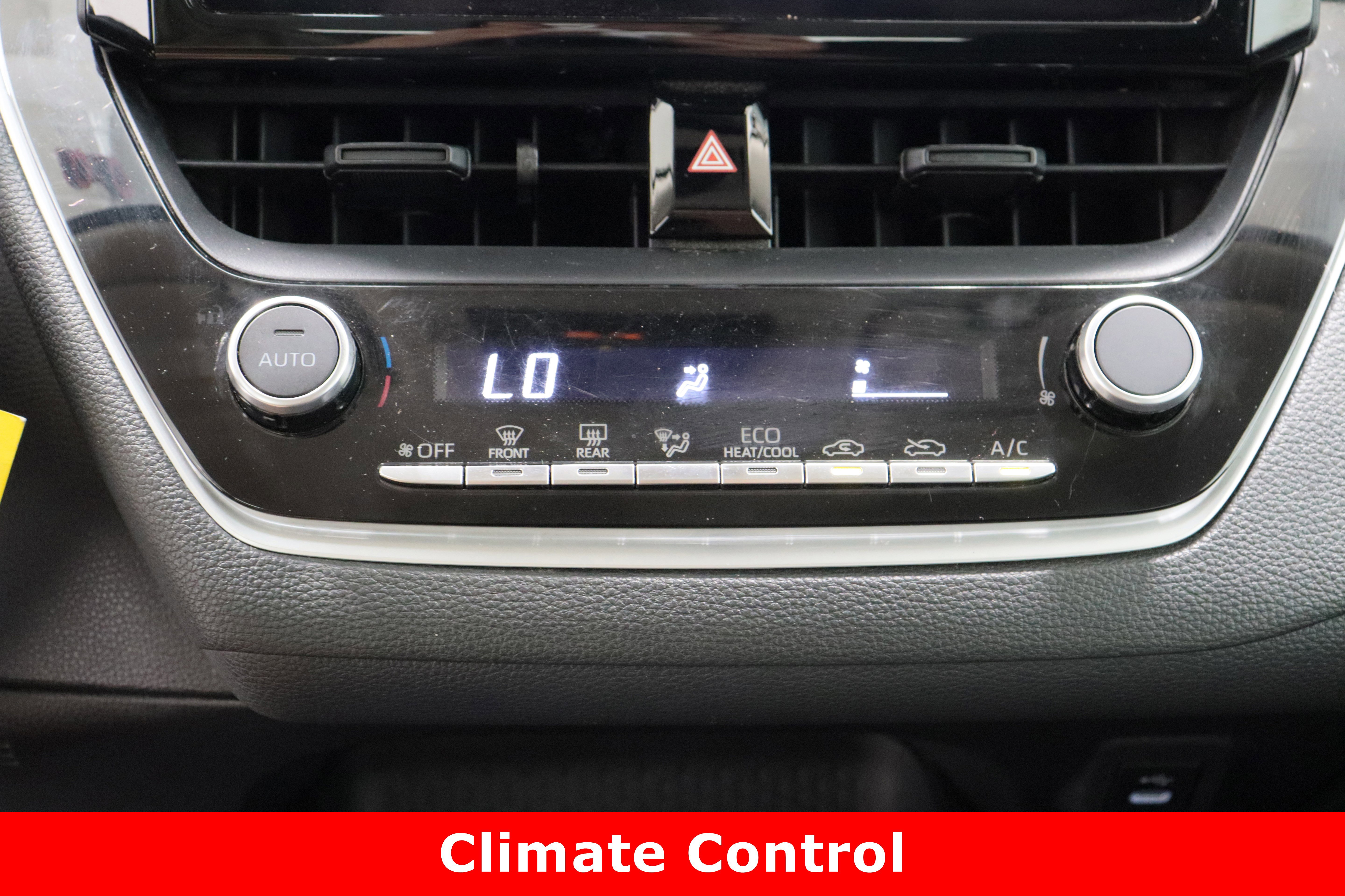 Used 2024 Toyota Corolla LE image 18