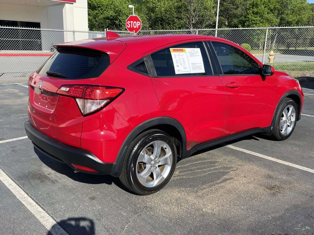 Used 2016 Honda HR-V LX image 9