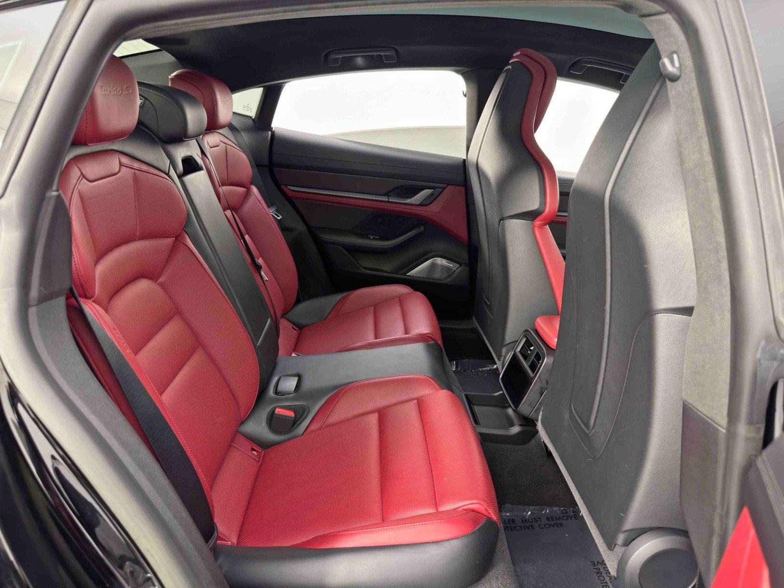 Used 2022 Porsche Taycan Turbo S image 45