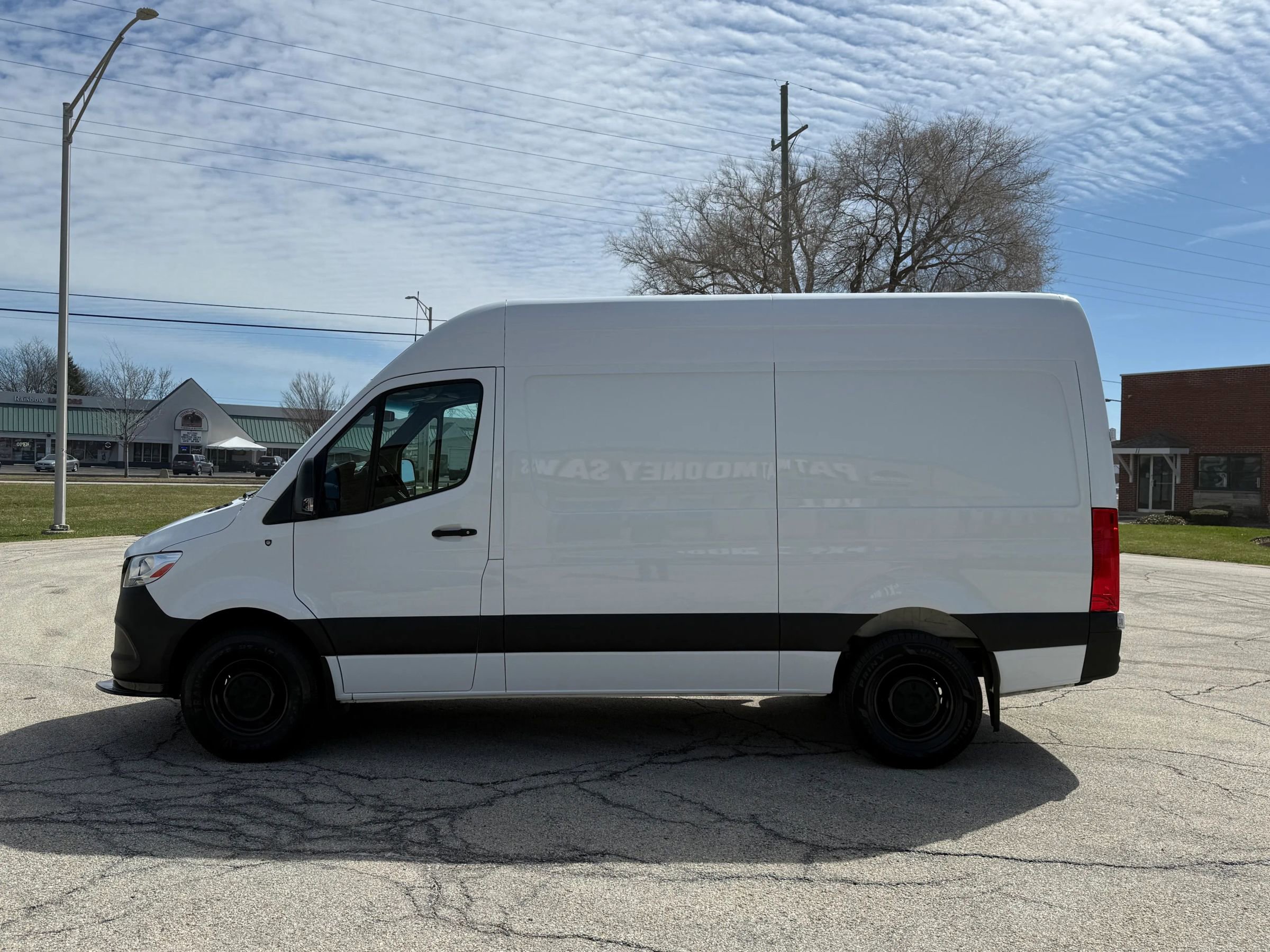Used 2019 Mercedes-Benz Sprinter 144 image 5