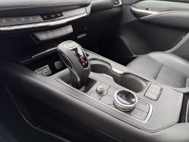Used 2019 Cadillac XT4 Premium Luxury w/ Cold Weather Package AWD/4WD image 23