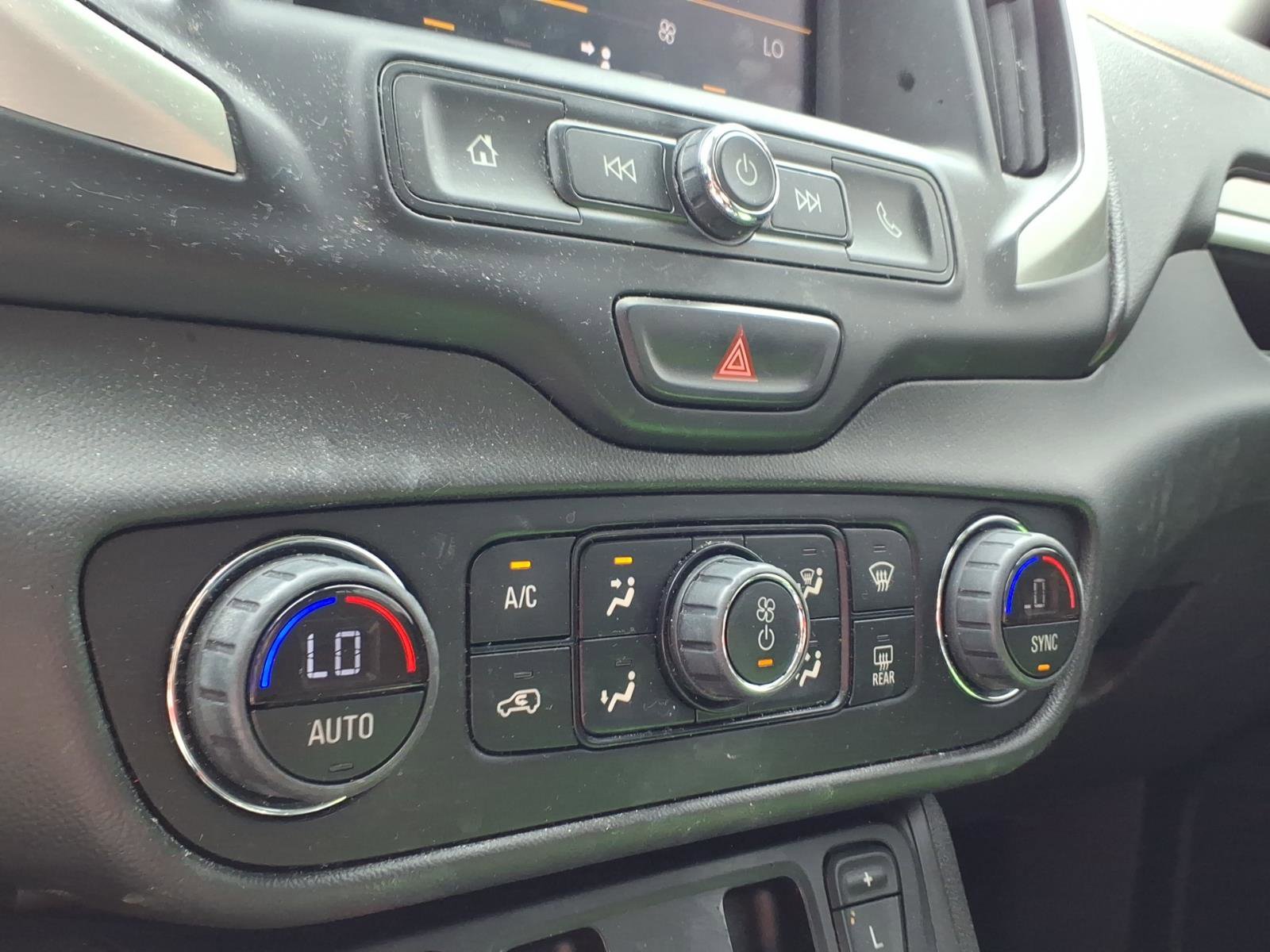 Used 2020 GMC Terrain SLE w/ Driver Convenience Package AWD/4WD image 14