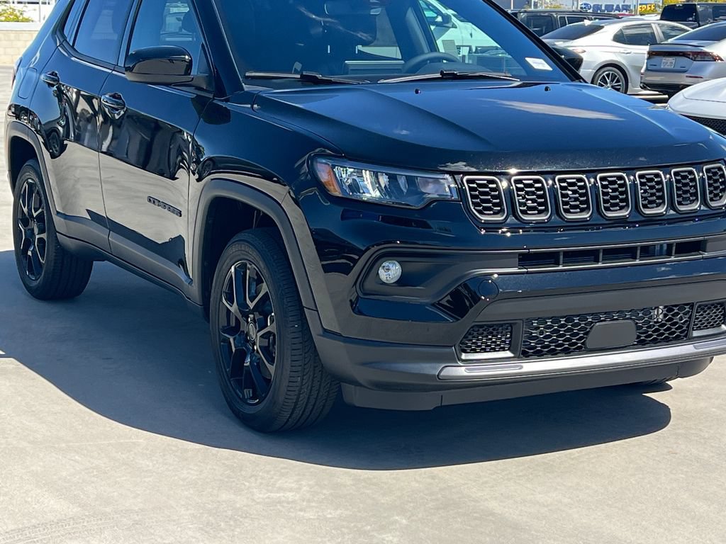 New 2026 Jeep Compass Latitude AWD/4WD image 11
