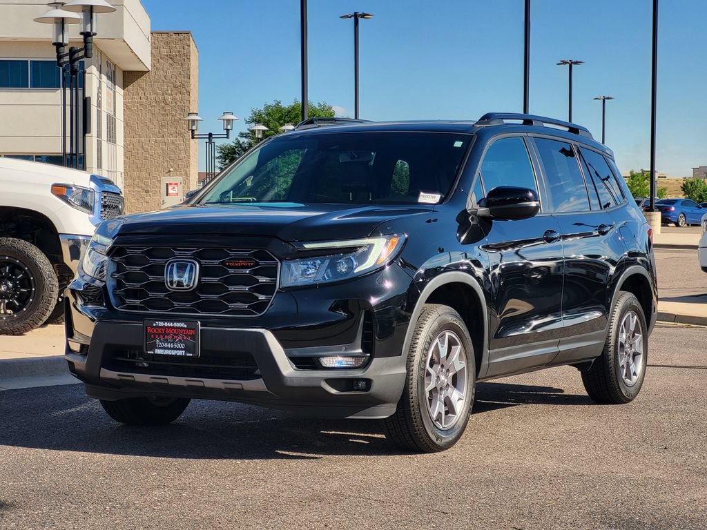 Used 2023 Honda Passport TrailSport image 7