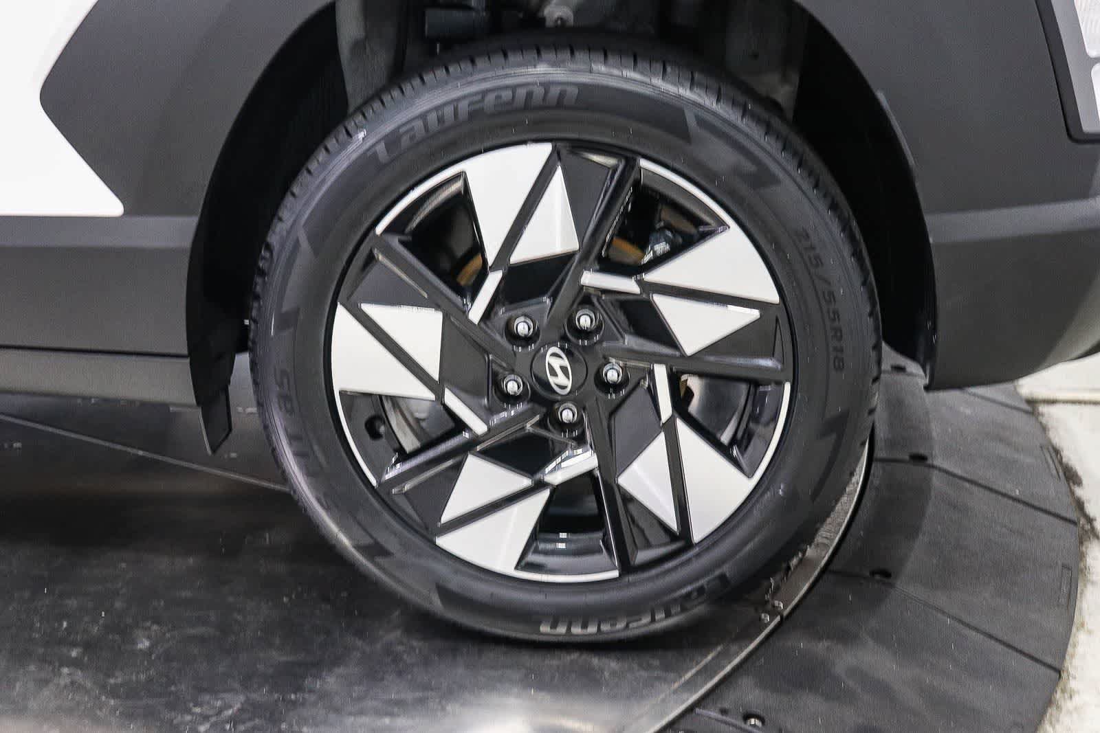 Used 2024 Hyundai Kona SEL FWD image 10
