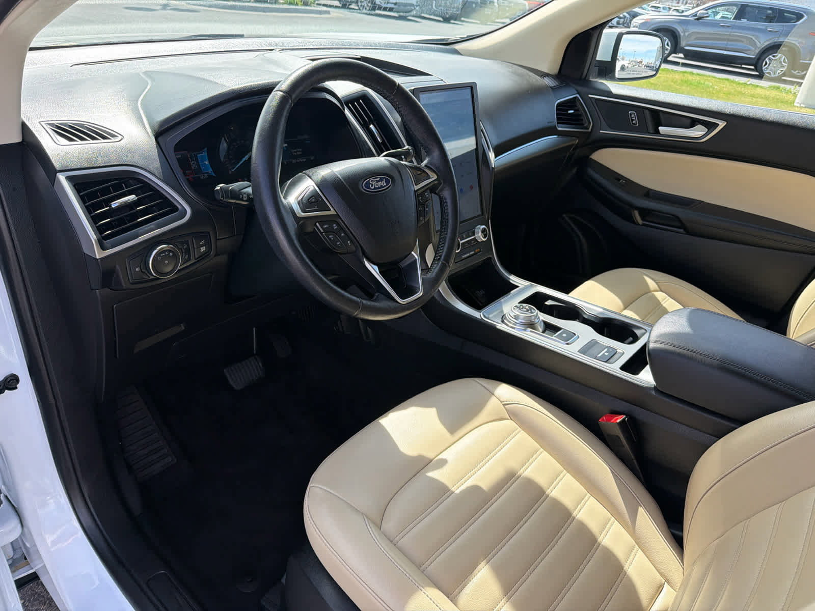 Used 2022 Ford Edge SEL w/ Convenience Package image 20