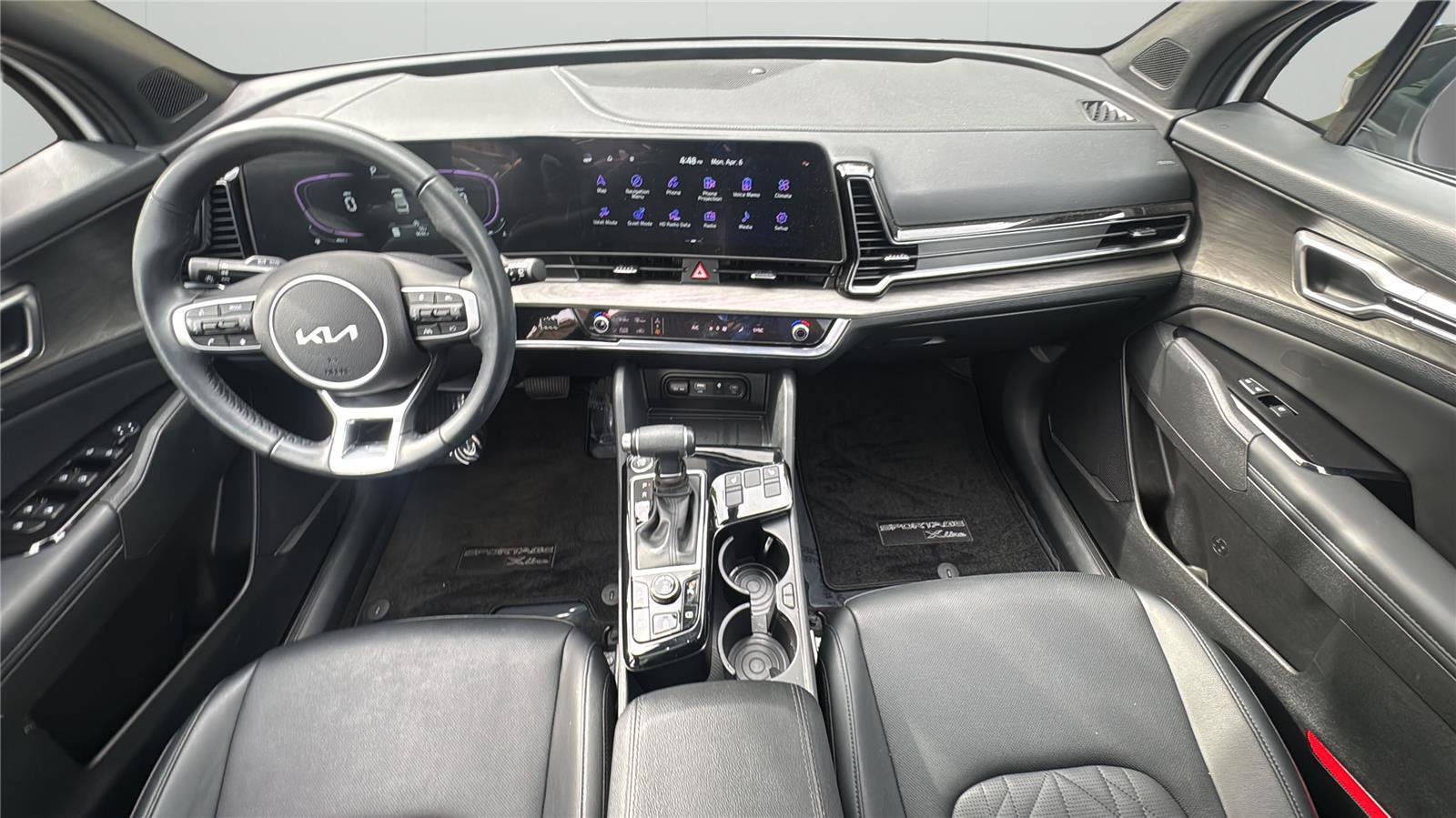 Used 2025 Kia Sportage X-Line w/ Premium Package image 24
