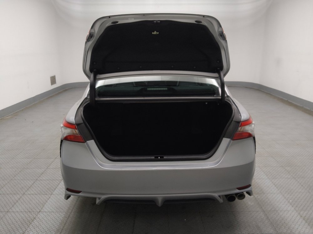 Used 2019 Toyota Camry SE image 29