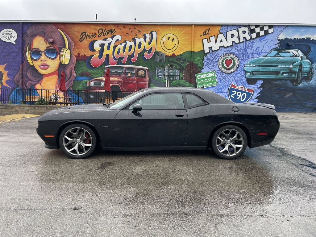 Used 2015 Dodge Challenger R/T Plus RWD image 2