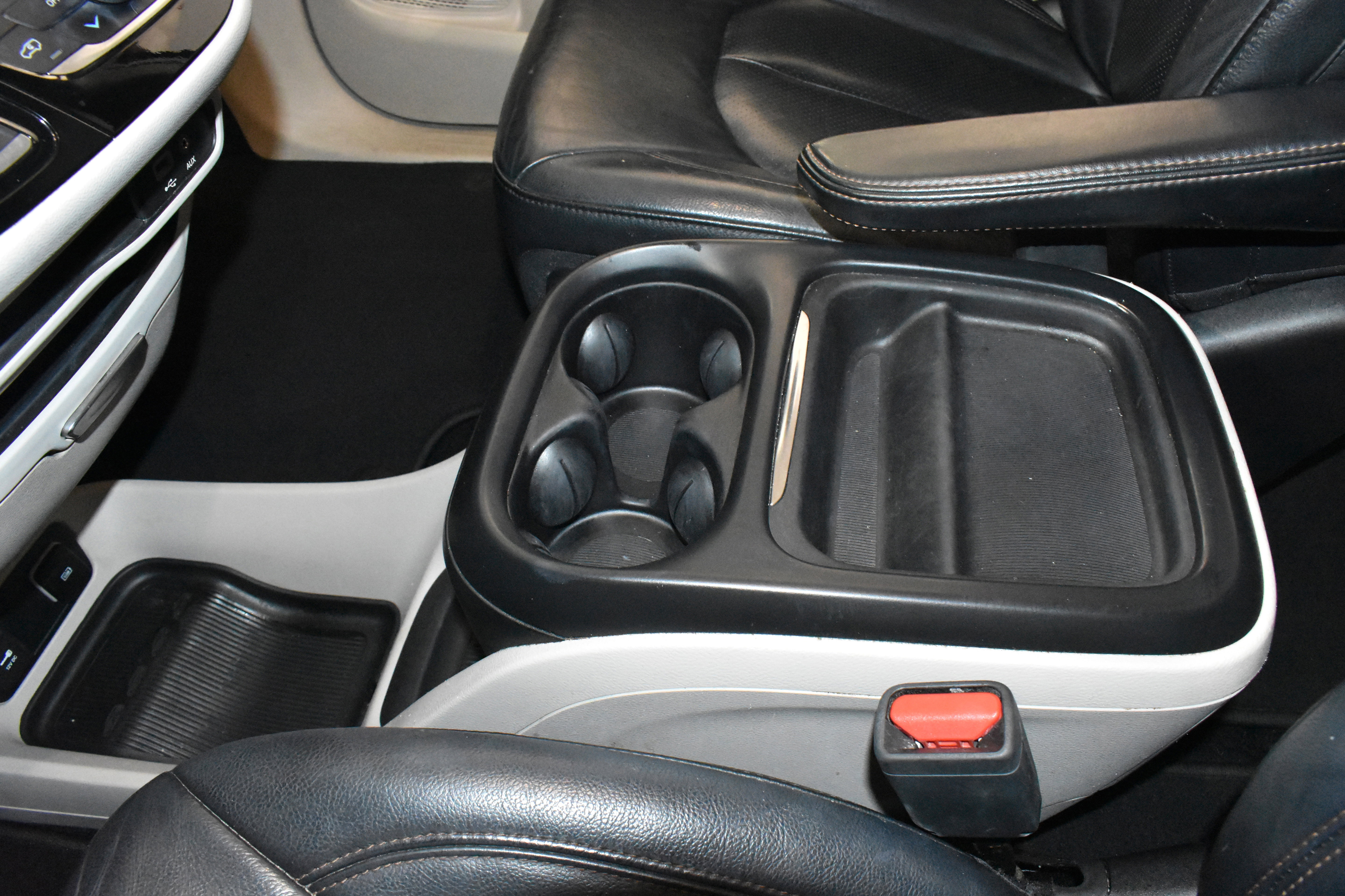 Used 2019 Chrysler Pacifica Touring-L image 20