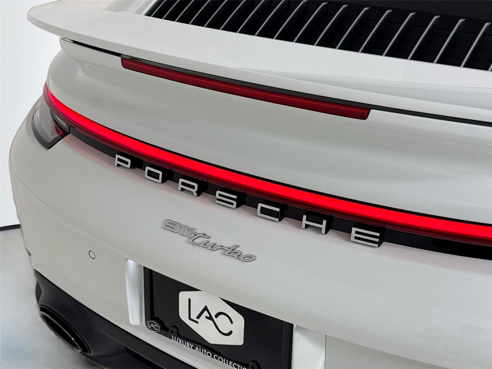 Used 2022 Porsche 911 GT3 RS AWD/4WD image 32
