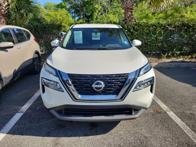Used 2023 Nissan Rogue SV FWD image 2