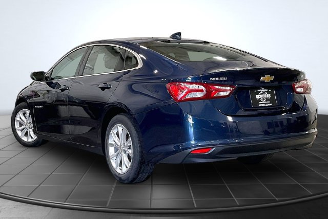 Used 2021 Chevrolet Malibu LT FWD image 13