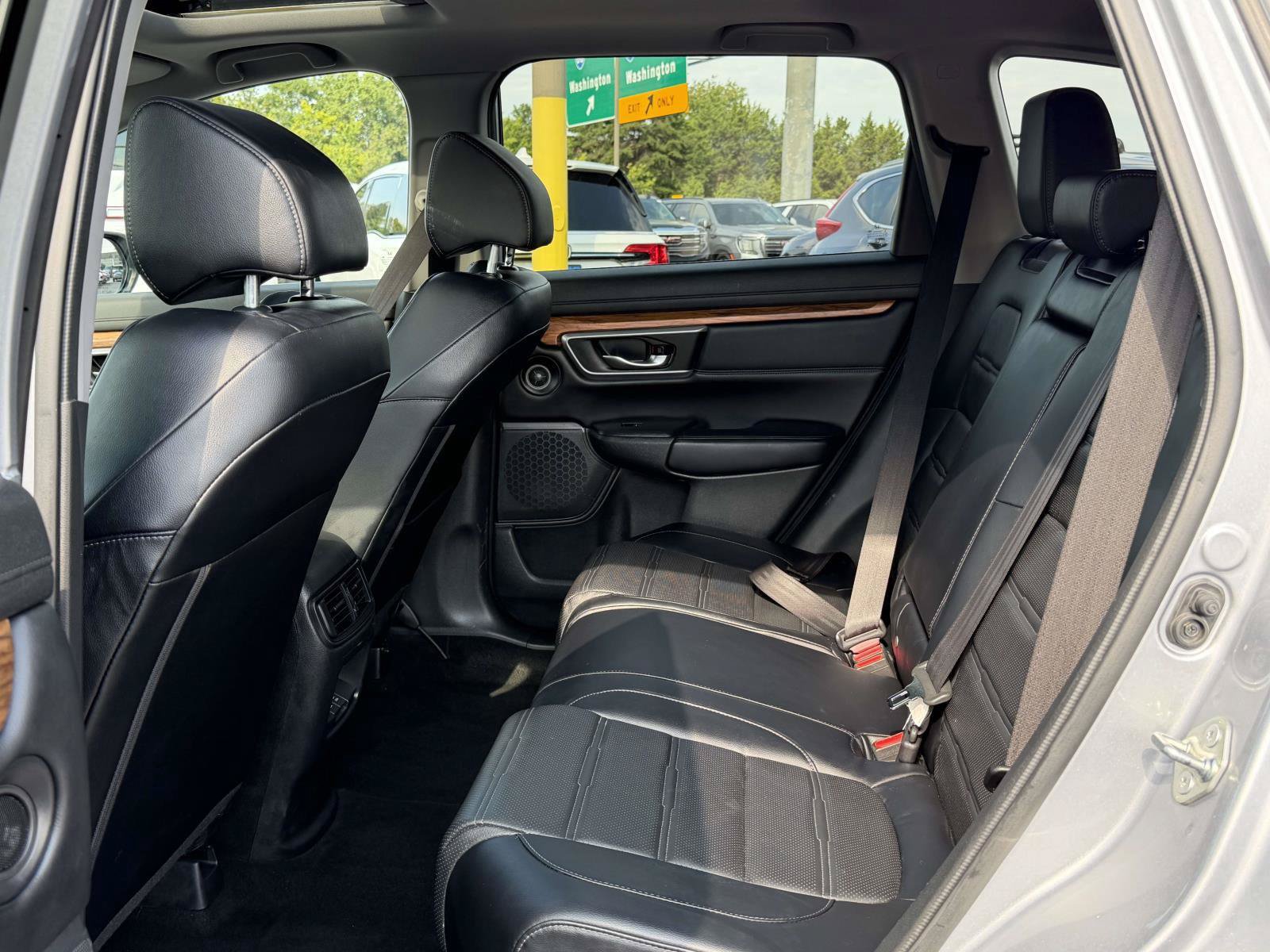 Used 2017 Honda CR-V EX-L image 9