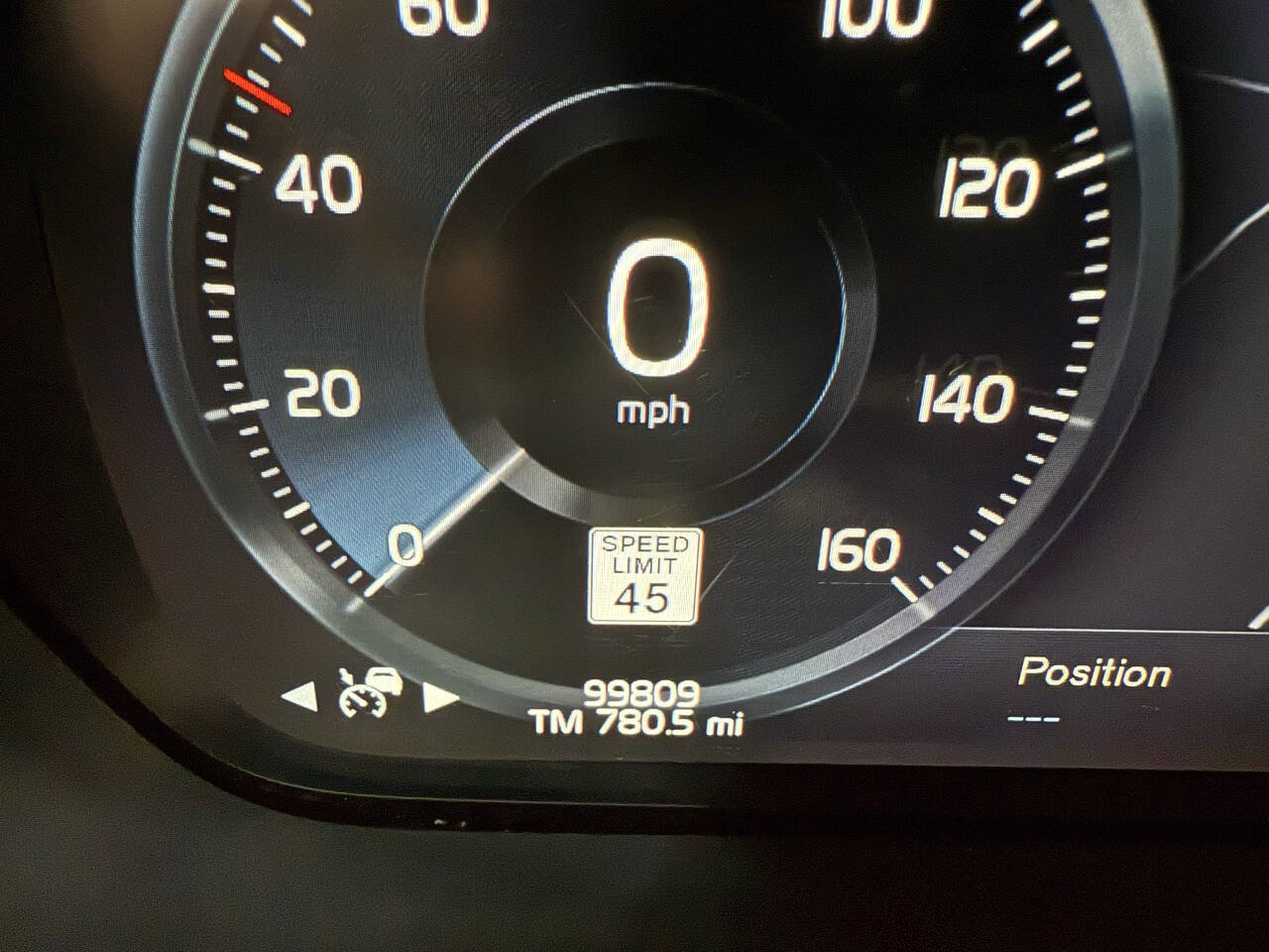 Used 2016 Volvo XC90 T6 Momentum w/ Momentum Plus Package image 25