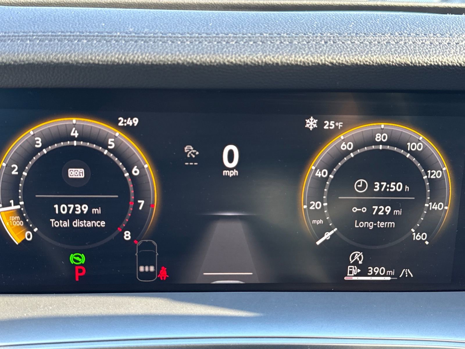 Used 2025 Volkswagen Tiguan SE image 22