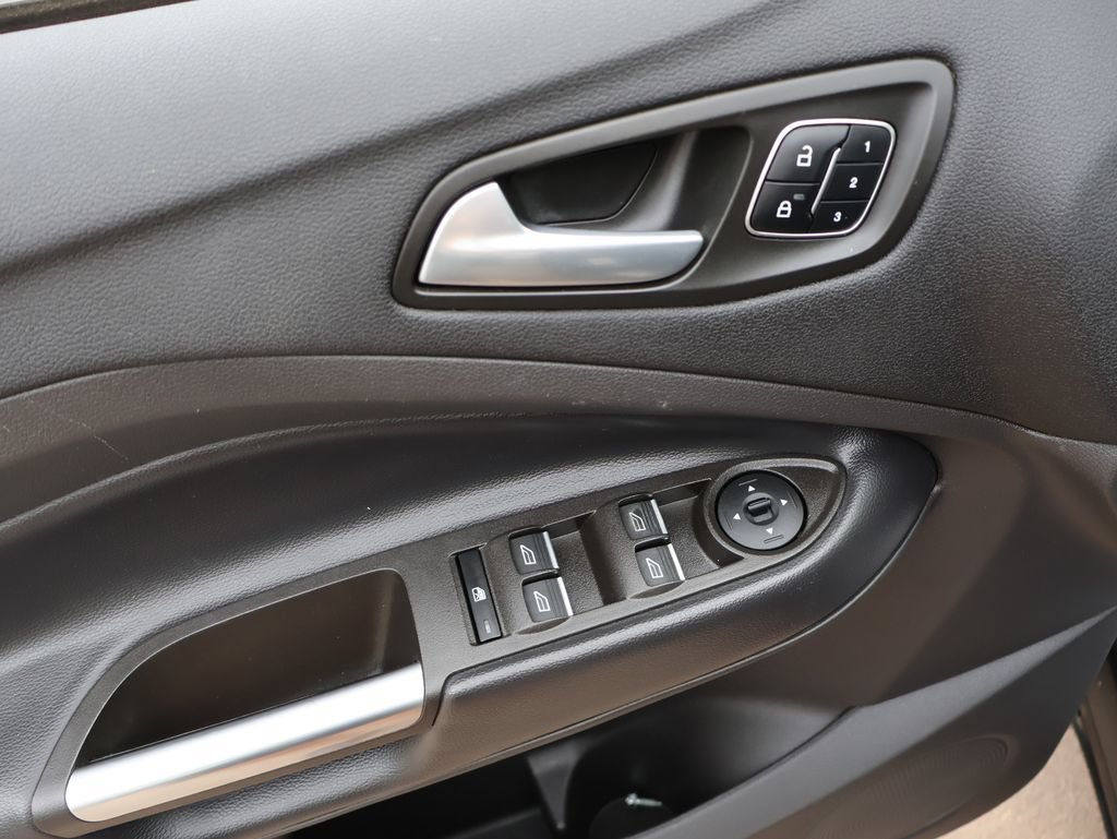 Used 2019 Ford Escape Titanium FWD image 36