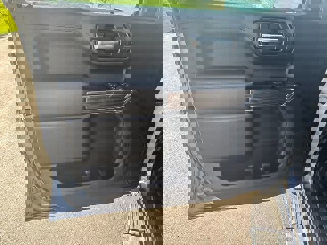 Certified 2021 Chevrolet Silverado 1500 RST w/ Diesel Off-Road Package image 10