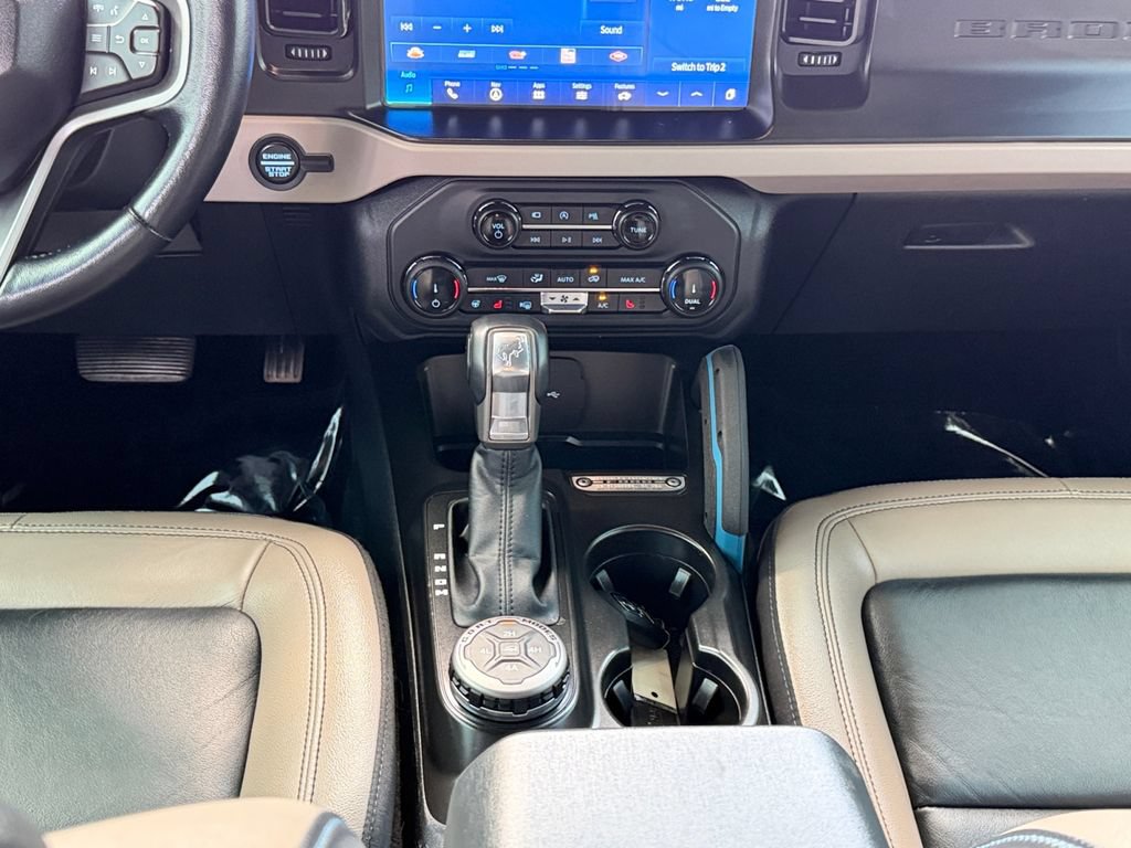 Used 2022 Ford Bronco Wildtrak AWD/4WD image 13