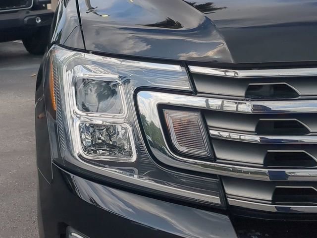 Used 2021 Ford Expedition Max Limited image 10