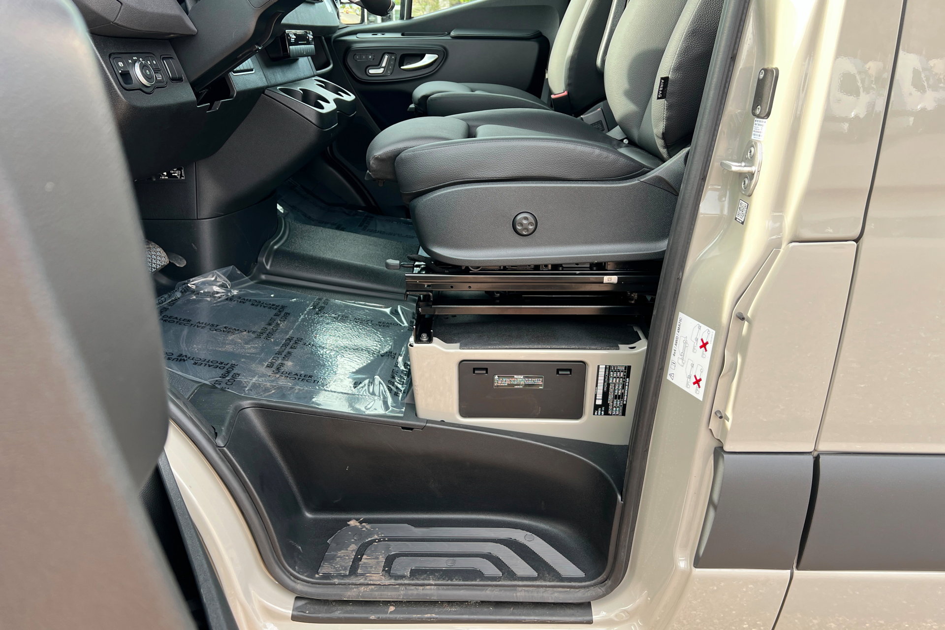 New 2026 Mercedes-Benz Sprinter 2500 image 17