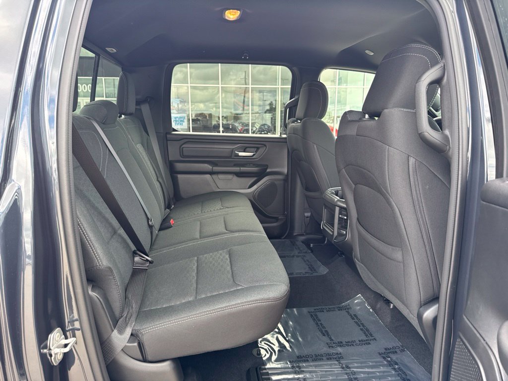 New 2026 RAM 1500 Express AWD/4WD image 27