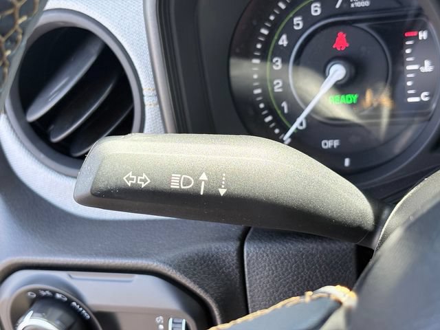 Used 2024 Jeep Wrangler Unlimited AWD/4WD image 15
