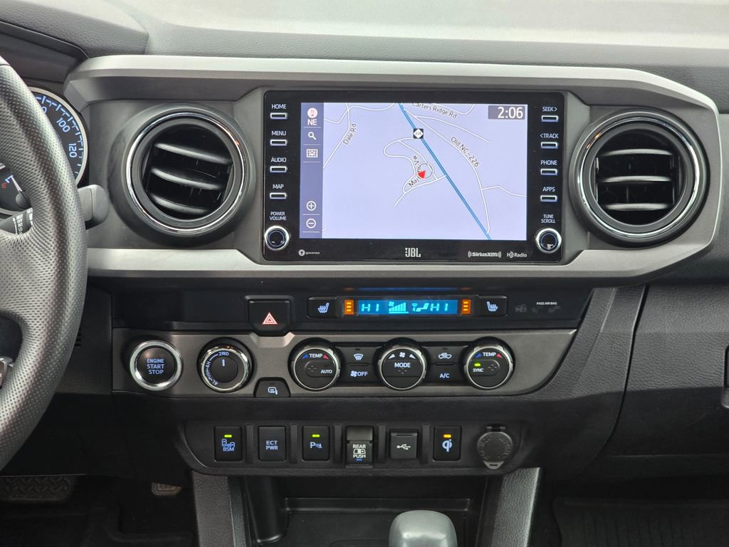 Used 2021 Toyota Tacoma TRD Off-Road w/ TRD Premium Off Road Package image 31