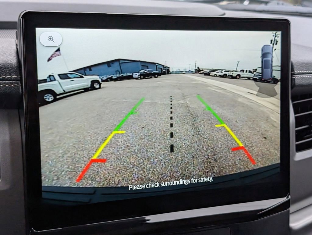 Used 2022 Ford Expedition XLT image 26