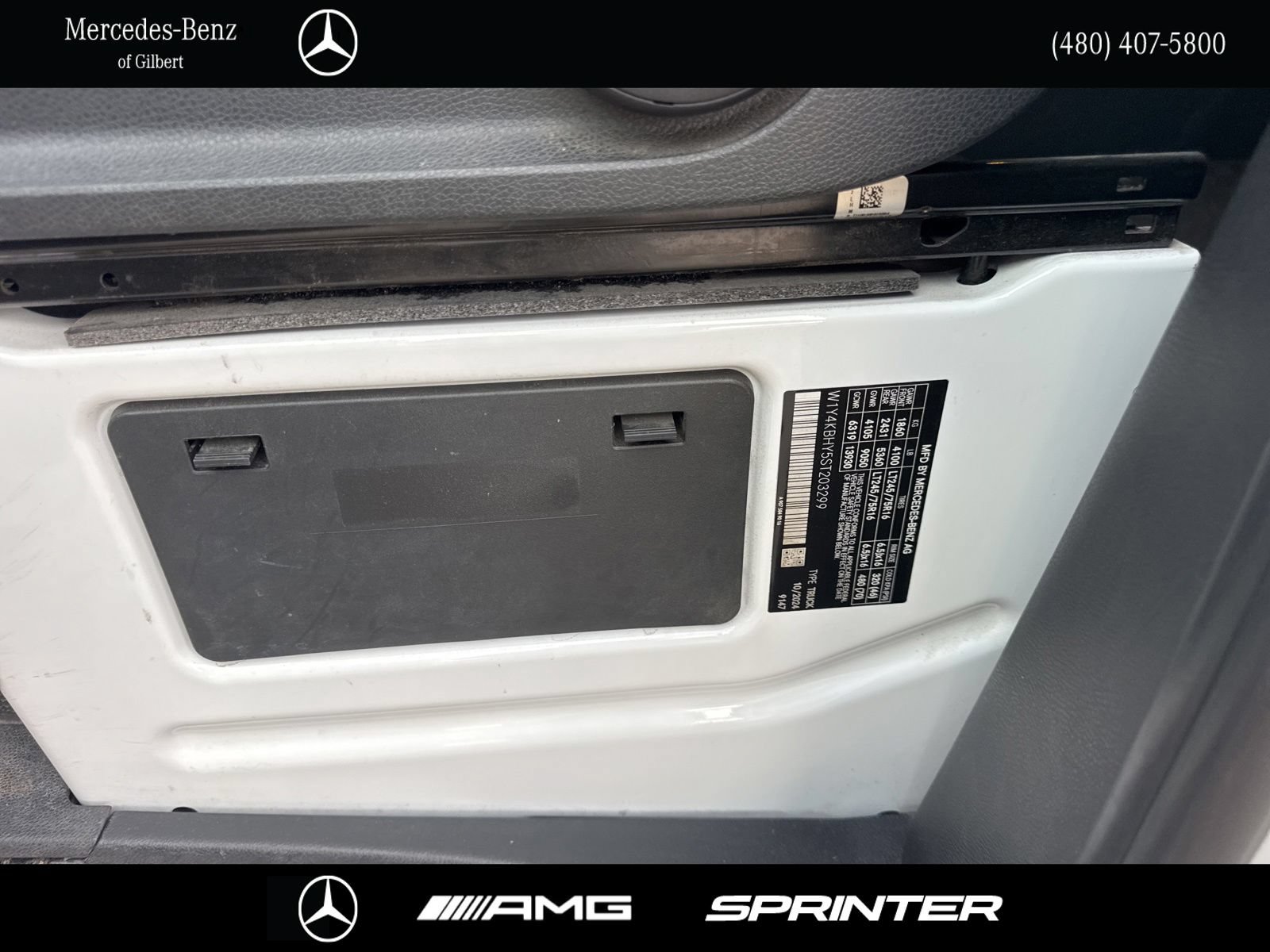 Used 2025 Mercedes-Benz Sprinter 2500 image 19